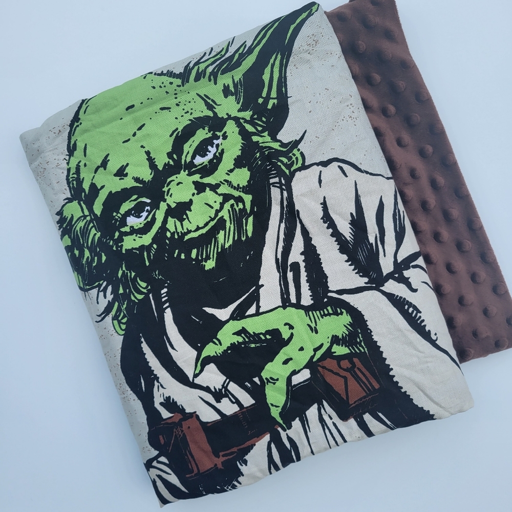 Star wars Jedi Master Yoda Self Binding Blanket 40x48